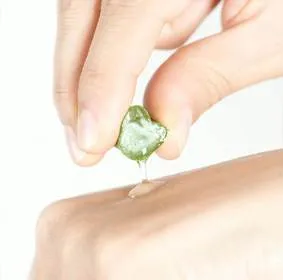 Moisturizing skincare